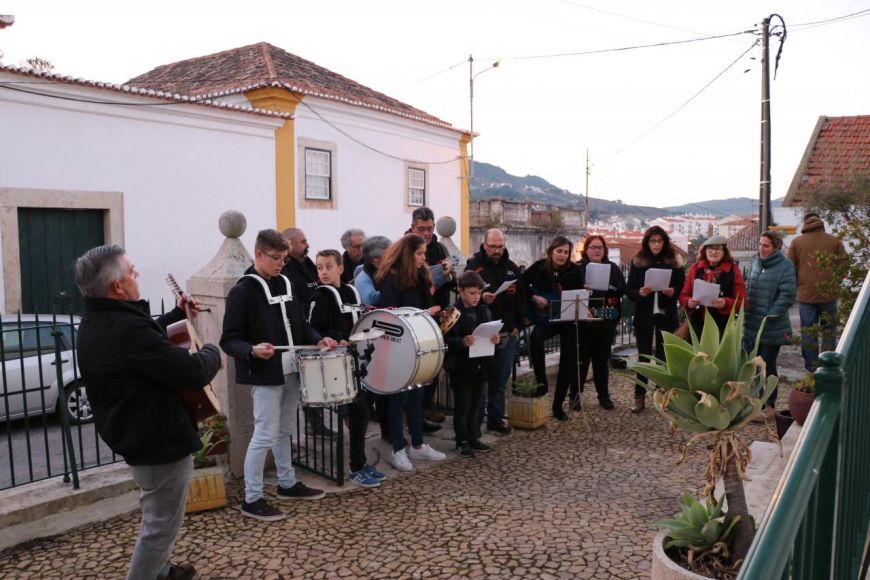 Orange Juicers e Escola de Música da Santa Casa saúdam a Junta