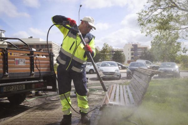 Manuten&ccedil;&atilde;o de Mobili&aacute;rio Urbano